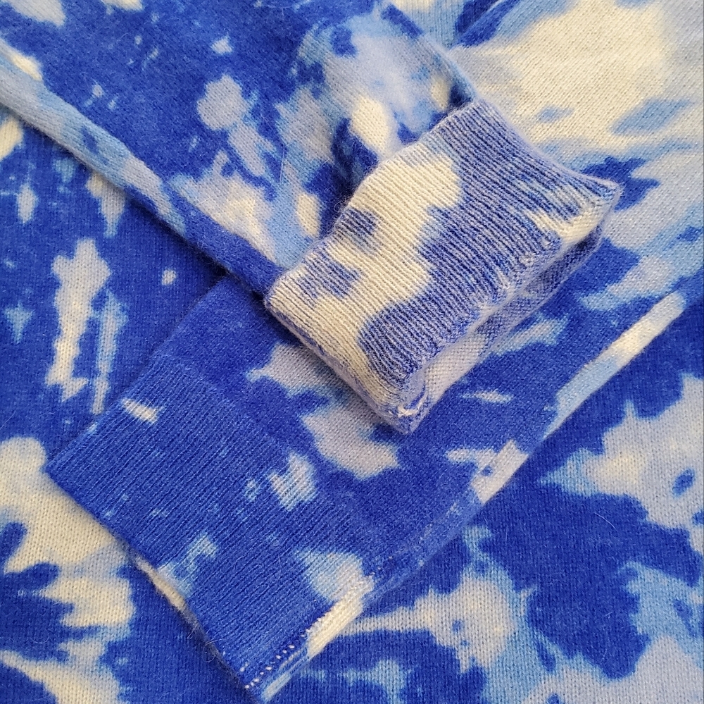 Charter Club Cashmere Tie-Dyed Blue Sweater Size L - Picture 6 of 9